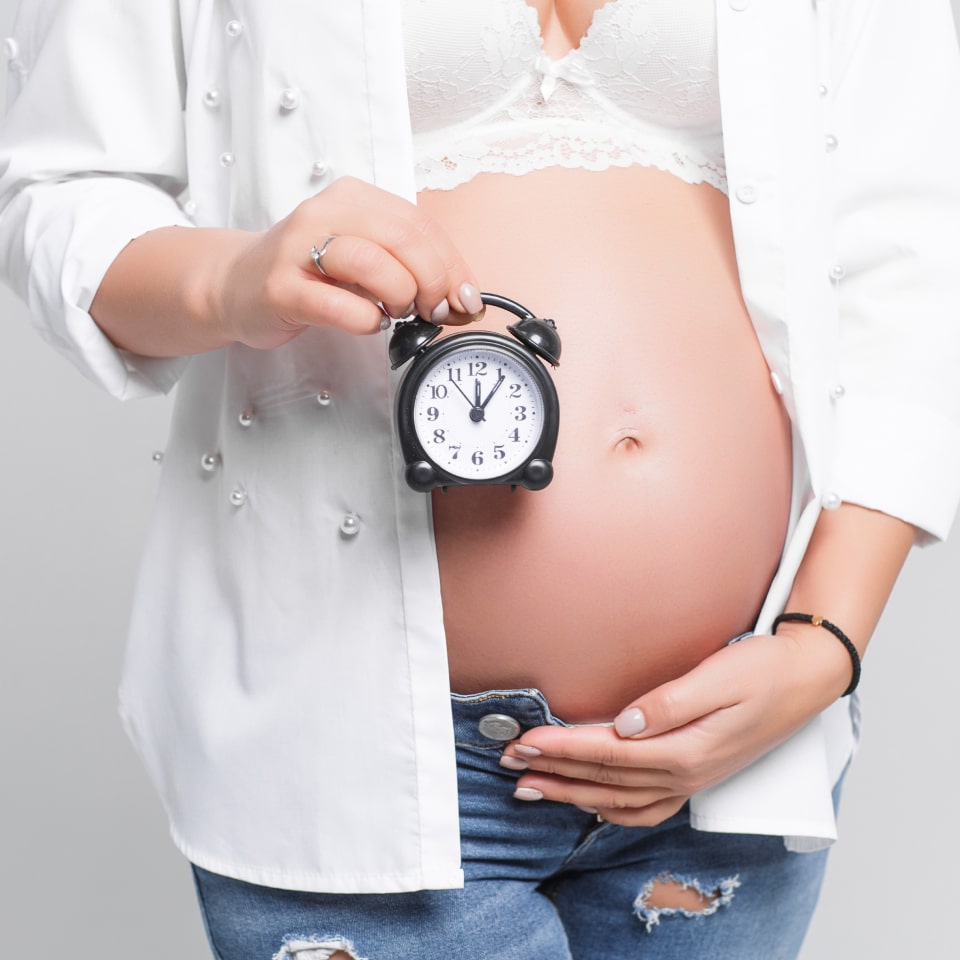 Поздняя беременность: как подготовиться стать мамой после 35