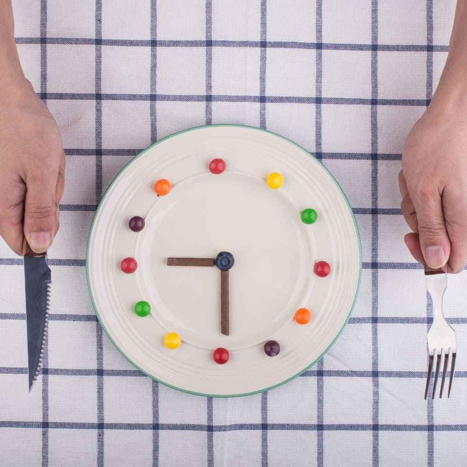 Поздний ужин повышает риск диабета