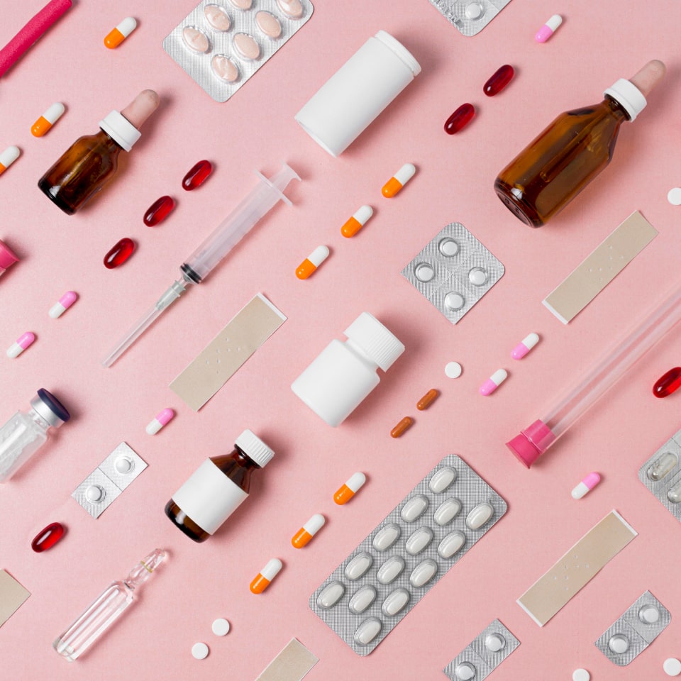 Формы лекарственных препаратов: таблетки, свечи или уколы?